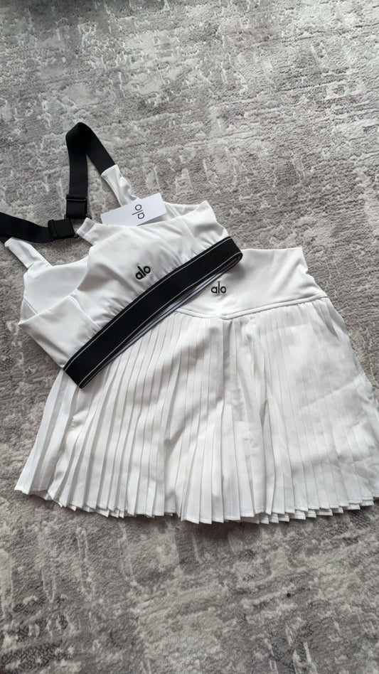 Alo Tennis Skirt Set – Black Pleated Skirt & Matching Sports Bra | Luxury Activewear for Women